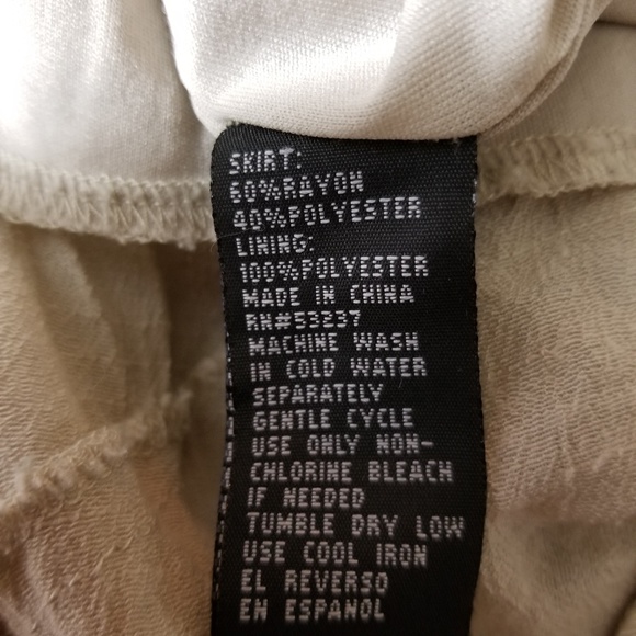  Mlle Gabrielle Sand Beige Tiered HiLo Skirt - Picture 4 of 5